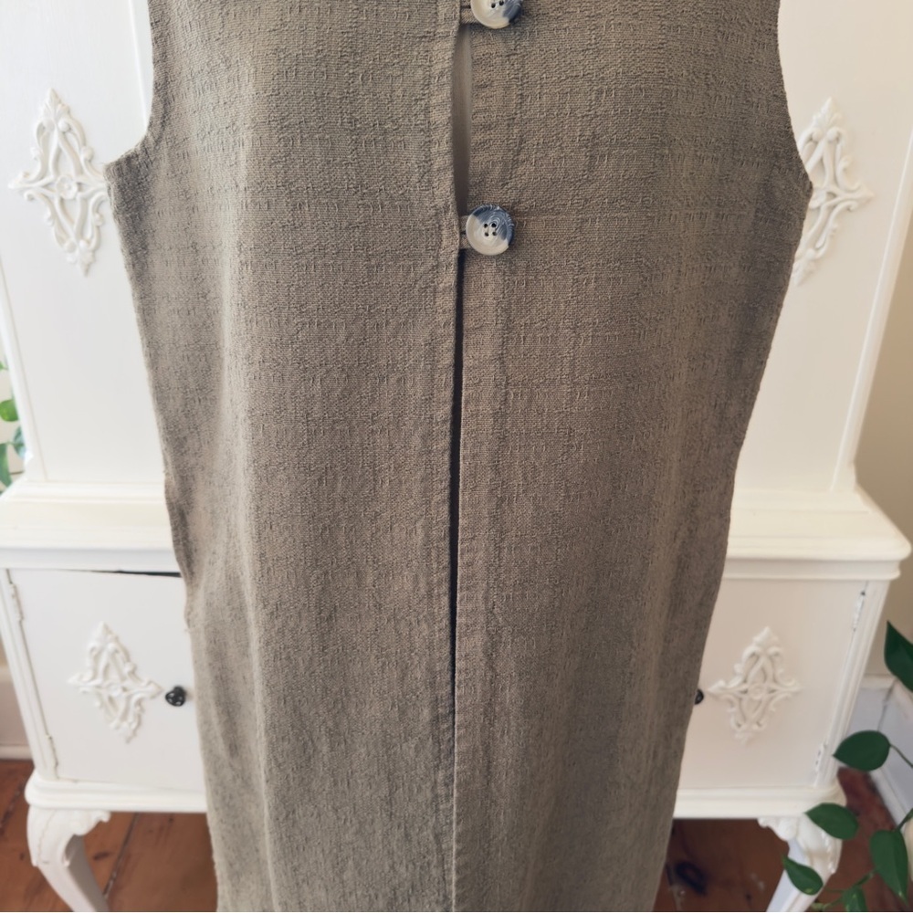 Cut Loose Canvas Texture Long Tunic
Vest with Pockets - Picture 6 of 15